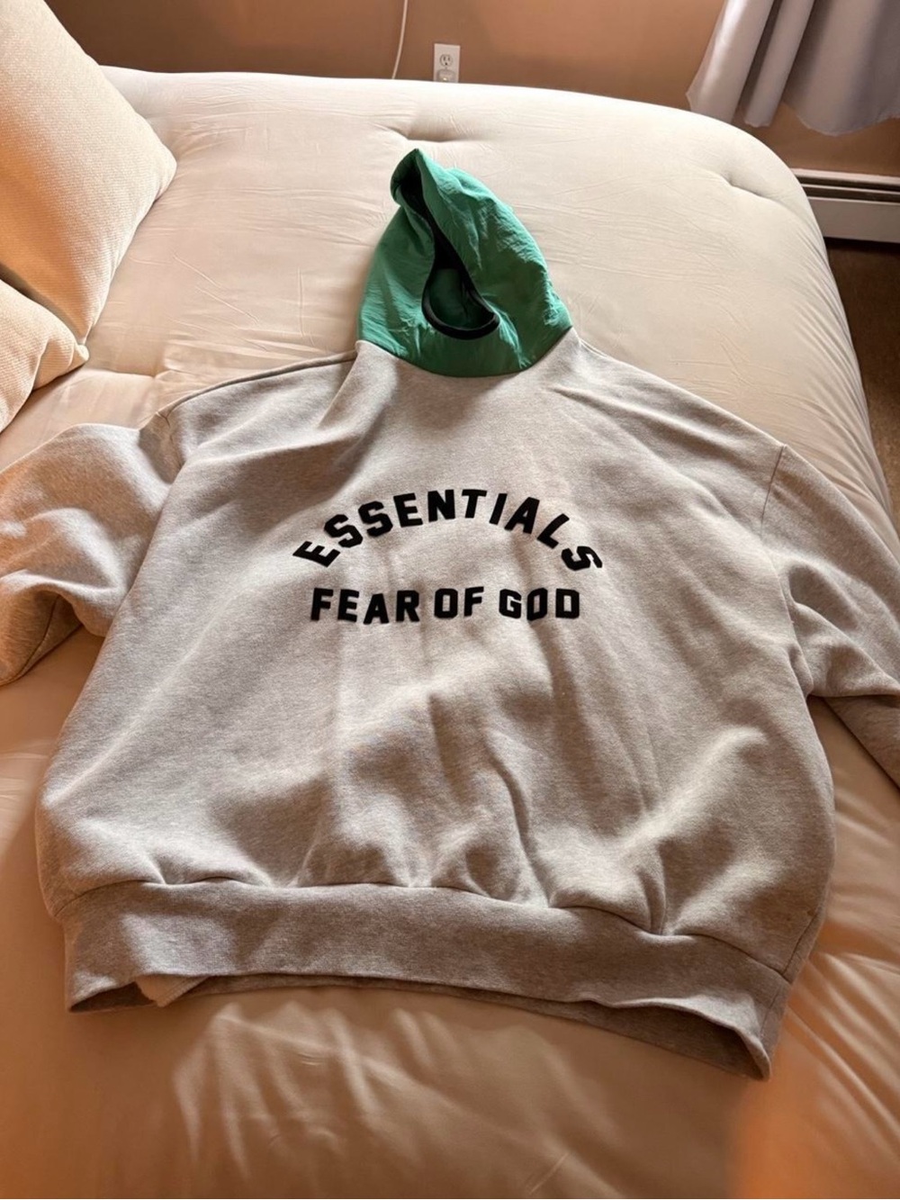 Essentials Fear of God Men’s heather grey